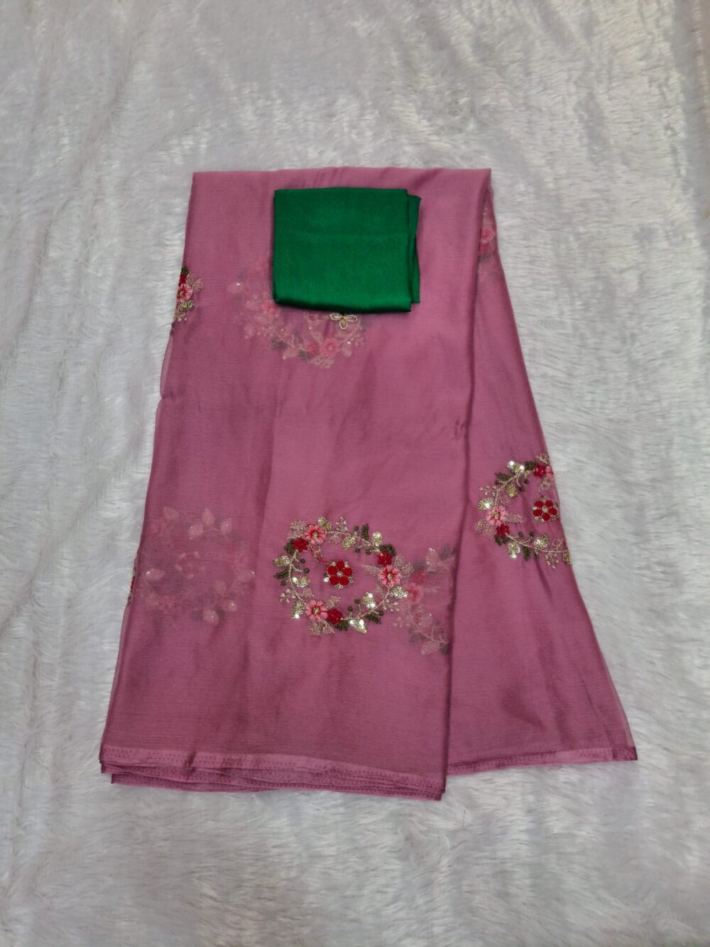 | Party Wear Saree In Chamundi  Chiffon | Kasab & Sequence Work | With Blouse | - Image 3