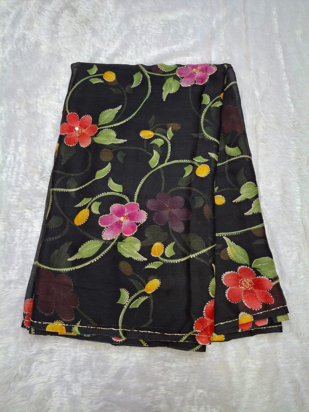 🌸 Party Wear Saree in Chiffon | Brush Painting & Cut Dana Work | With Blouse 🌸 - Image 3