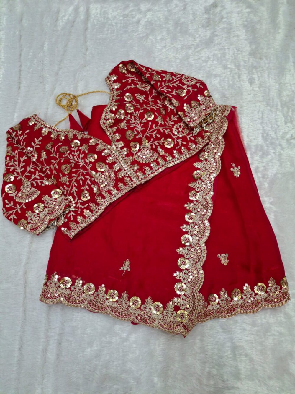 | Party Wear Fendy Satin Silk Saree | With Heavy Designer Blouse | - Image 3