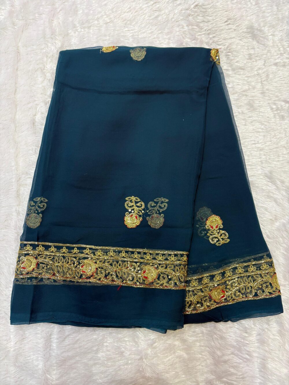 Dazzling Cut Dana Work Georgette Saree - All Over Butta 💎 - Image 7