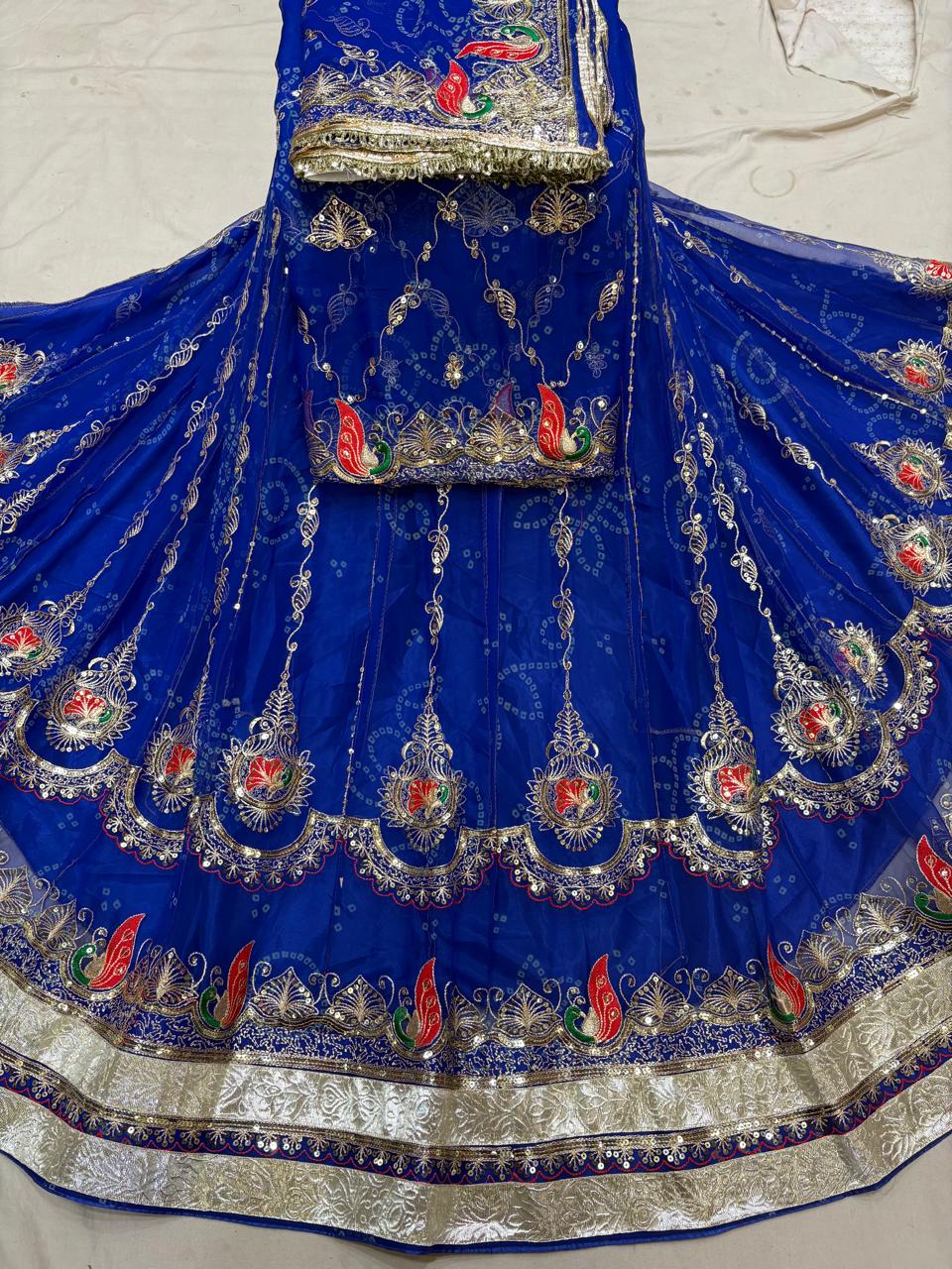 Shop Secondary Image